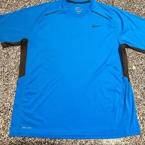 Nike Men's S/S Legend Dri-FIT Shirt Crew T-Shirt  Blue XL Vented Arm Pits